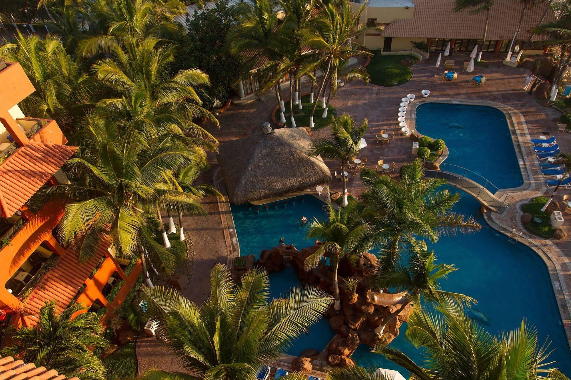 Luna Palace Mazatlán Buitenkant foto